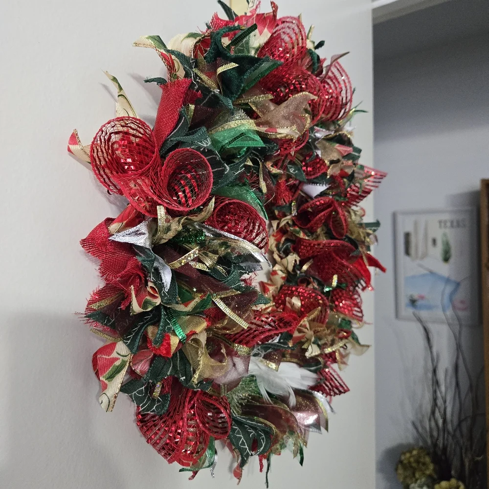 Regal Isle Christmas Handmade Wreath Designs 15